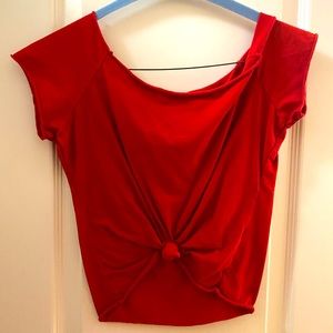Red crop tee